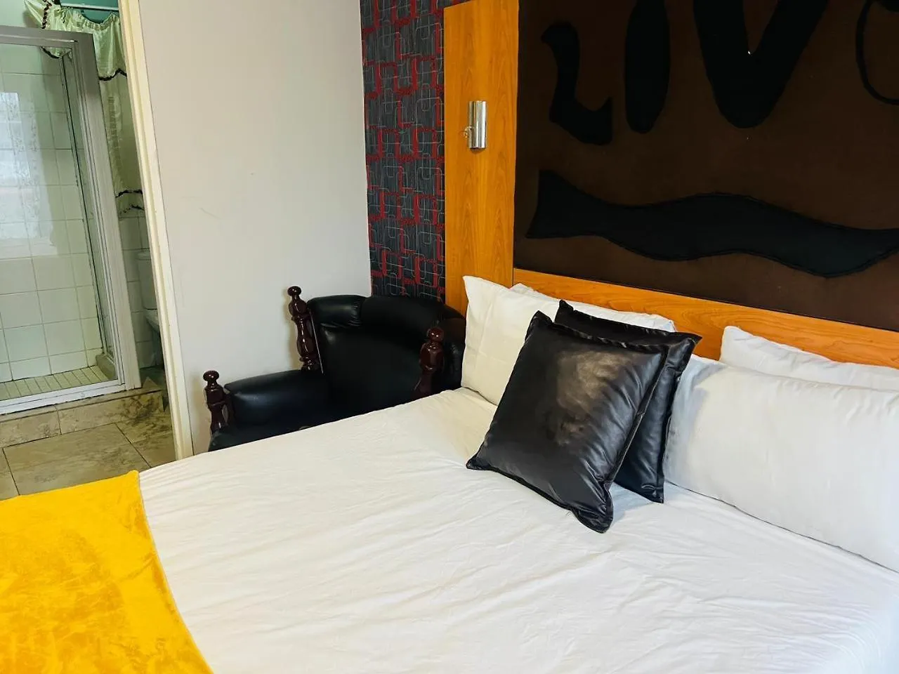 *** Hotel Parow City -Star Legend Lodge Cape Town South Africa