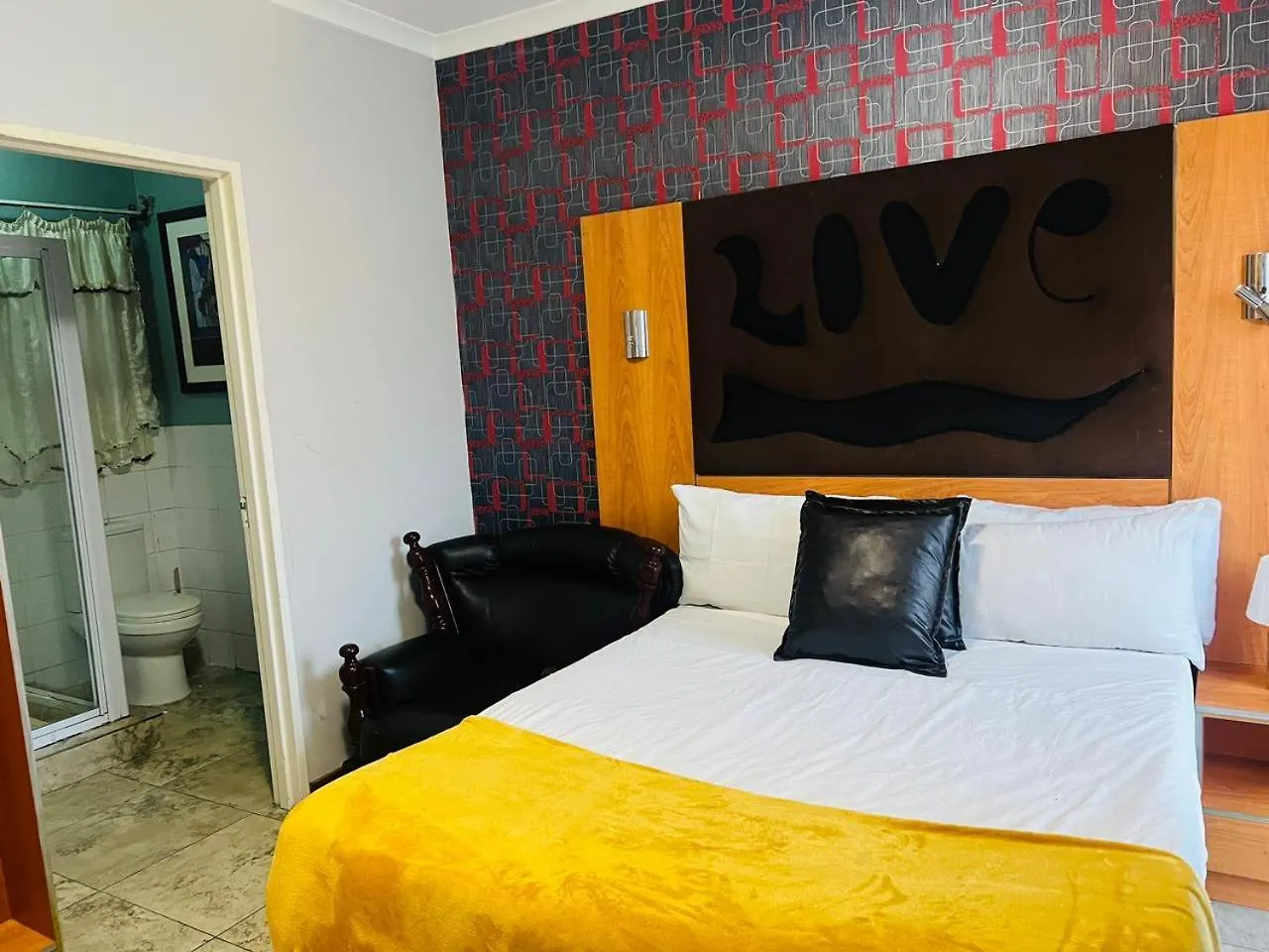 Otel Parow City -Star Legend Lodge Cape Town